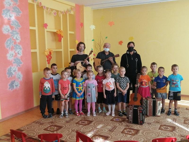 IMG-a66aed80a9cdd2953a2b96bc83e741fa-V